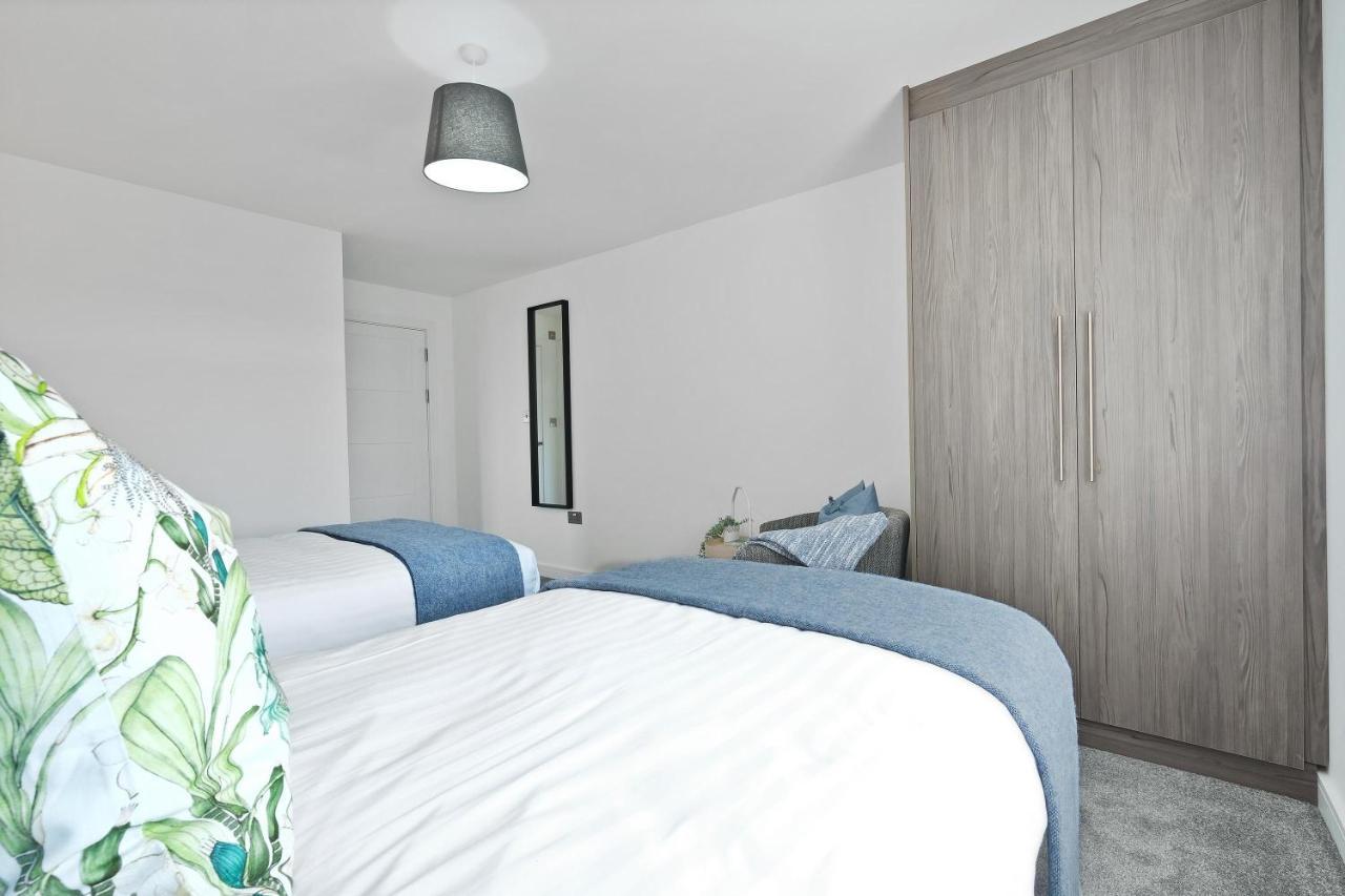 St Martins 2 Bedroom Apartments In Ruislip By 360 Stays Eksteriør billede