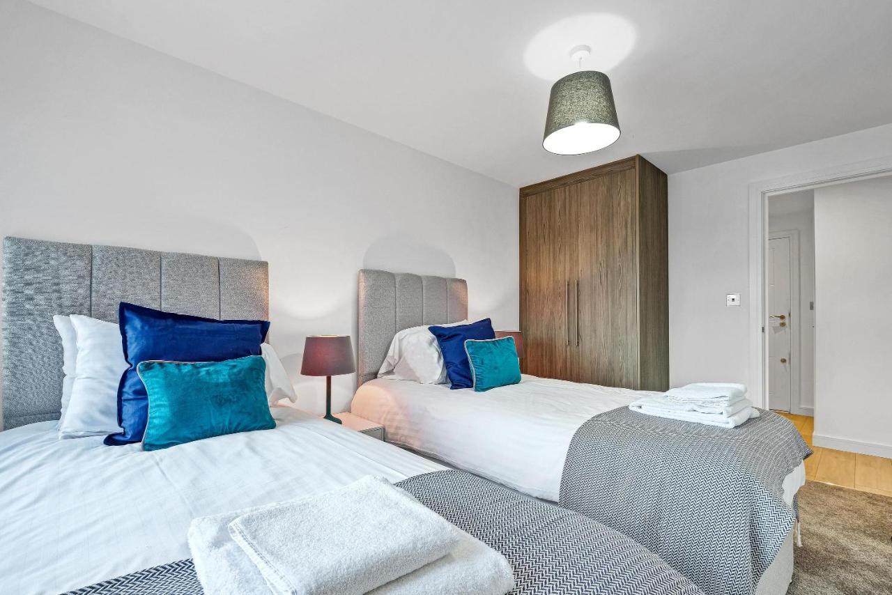 St Martins 2 Bedroom Apartments In Ruislip By 360 Stays Eksteriør billede