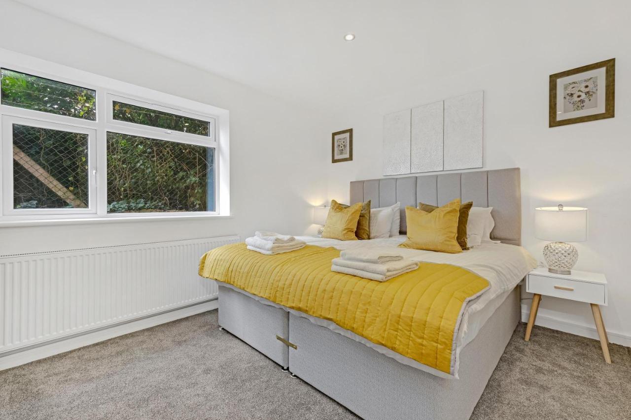 St Martins 2 Bedroom Apartments In Ruislip By 360 Stays Eksteriør billede