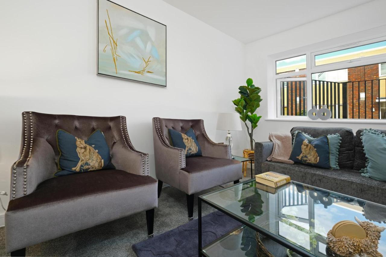 St Martins 2 Bedroom Apartments In Ruislip By 360 Stays Eksteriør billede