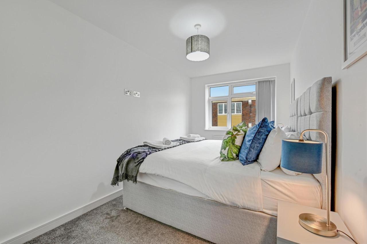 St Martins 2 Bedroom Apartments In Ruislip By 360 Stays Eksteriør billede