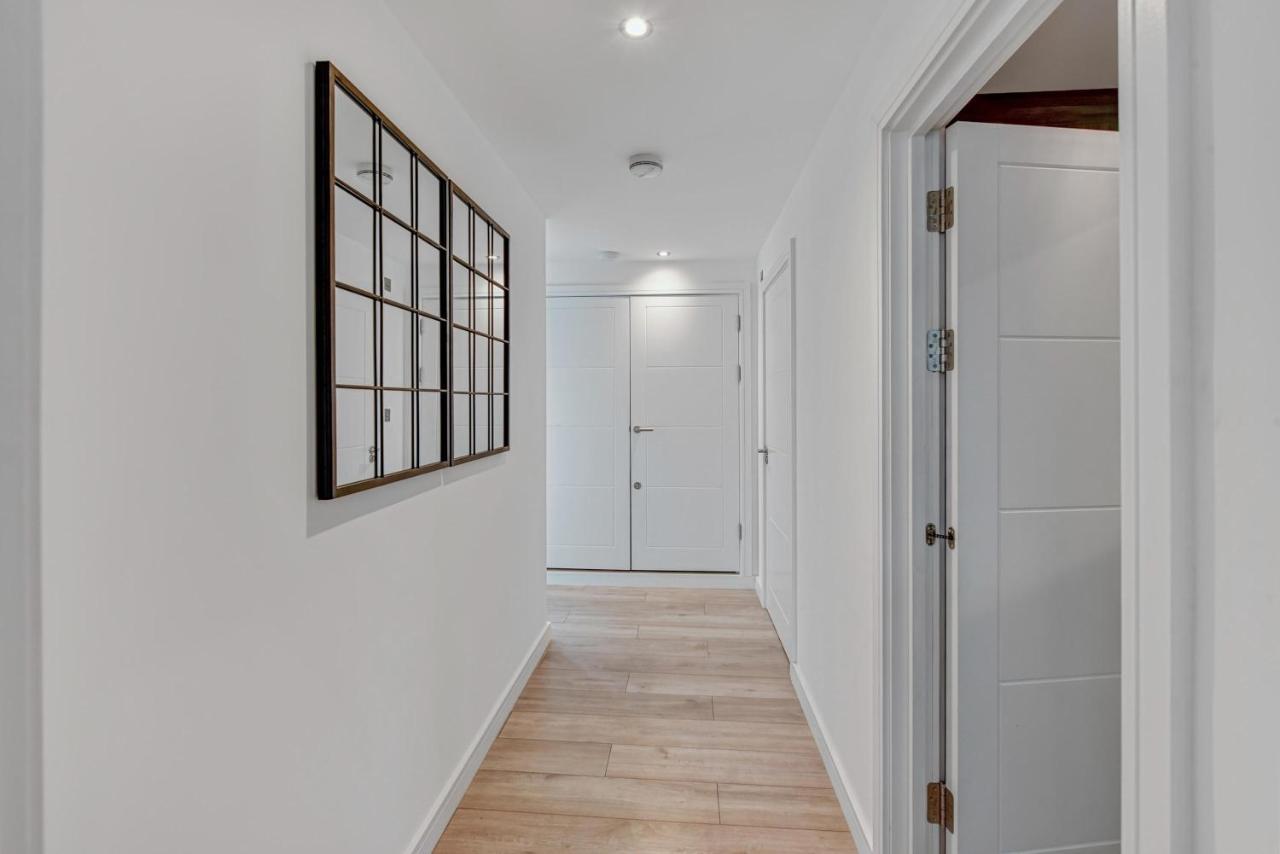 St Martins 2 Bedroom Apartments In Ruislip By 360 Stays Eksteriør billede