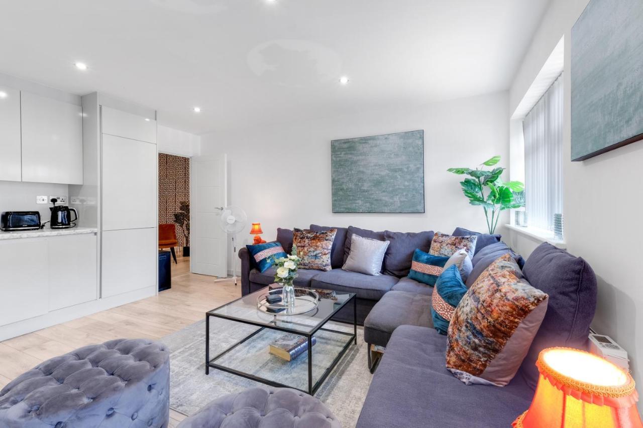 St Martins 2 Bedroom Apartments In Ruislip By 360 Stays Eksteriør billede