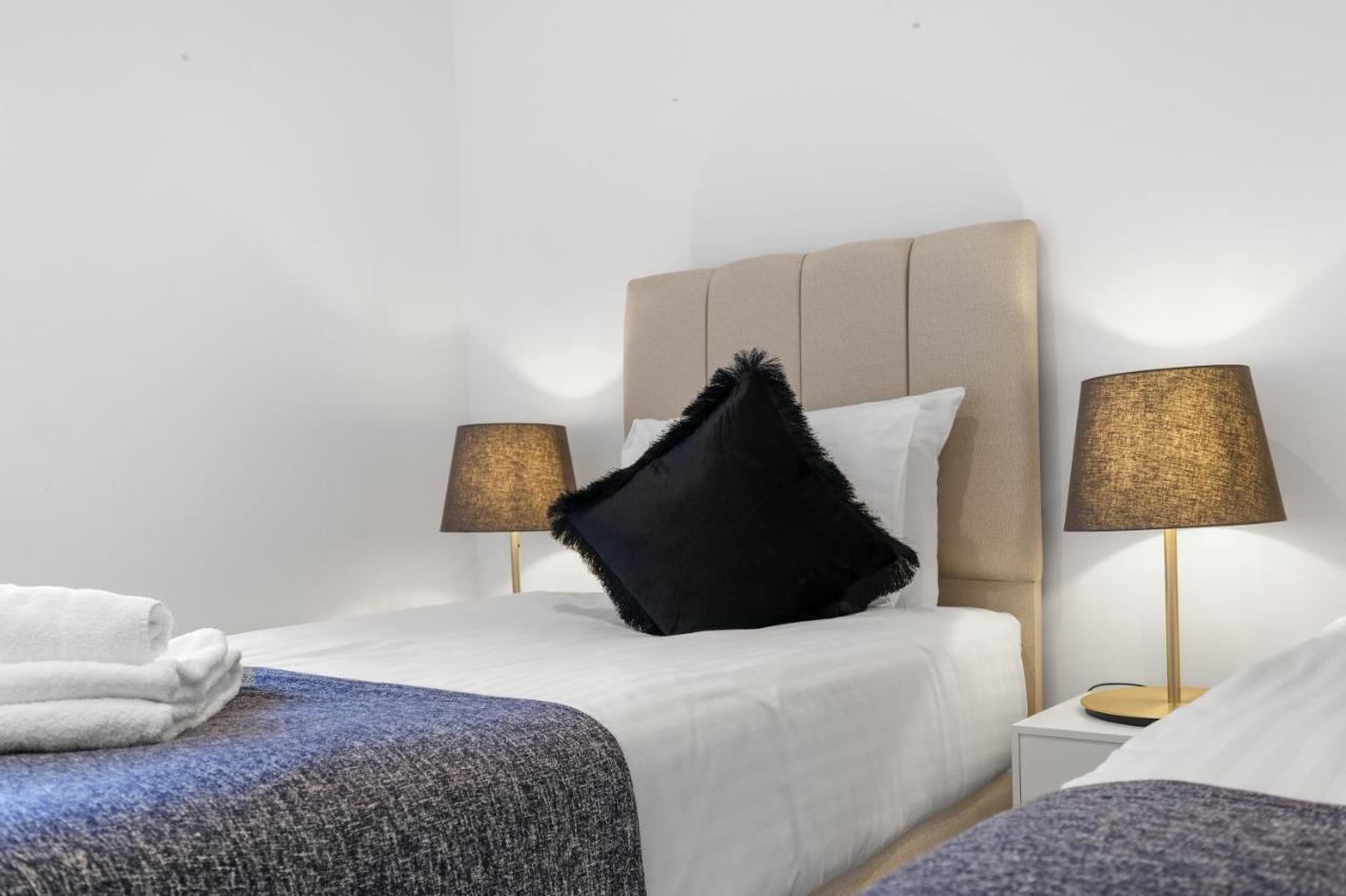 St Martins 2 Bedroom Apartments In Ruislip By 360 Stays Eksteriør billede