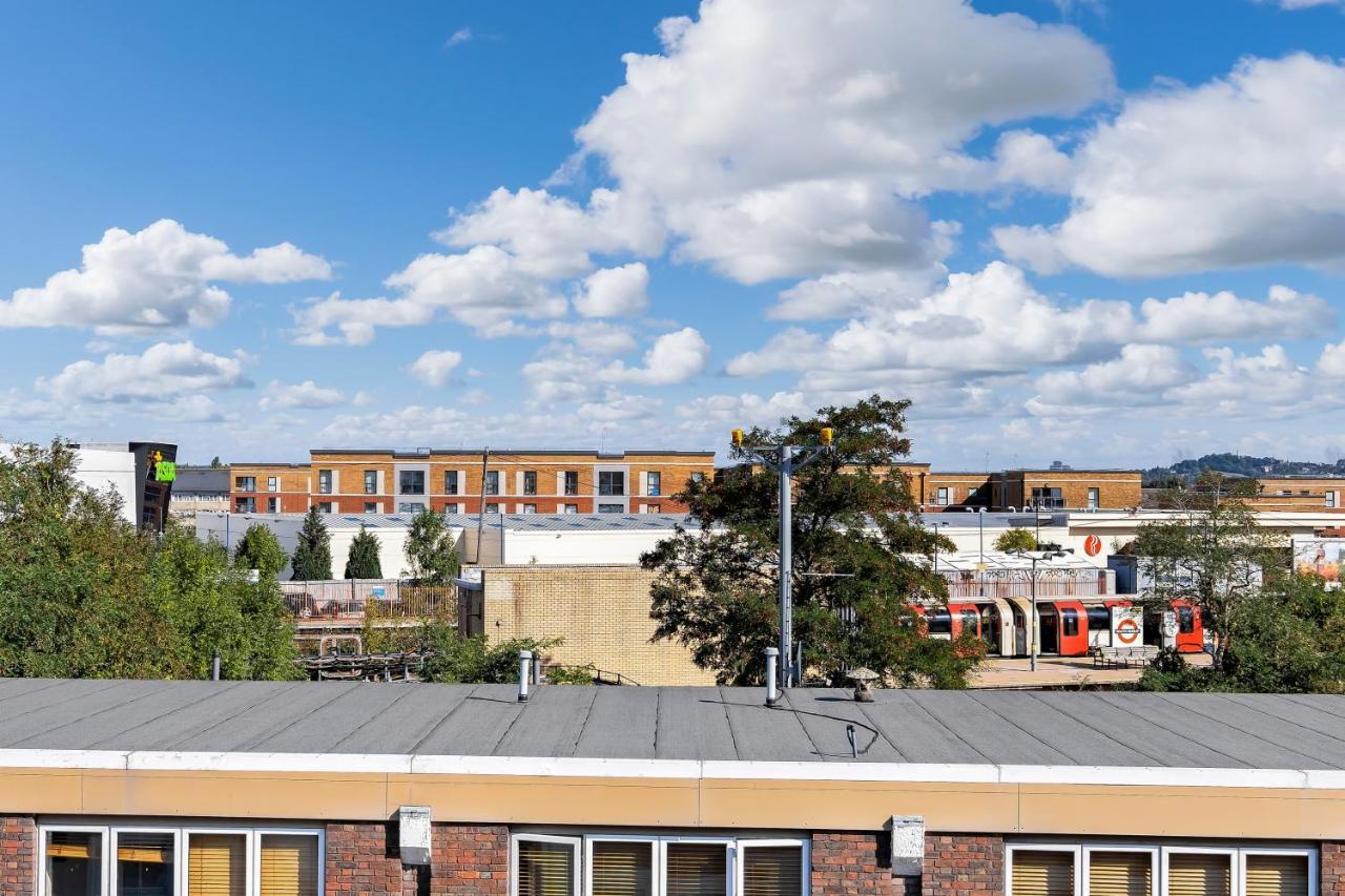 St Martins 2 Bedroom Apartments In Ruislip By 360 Stays Eksteriør billede