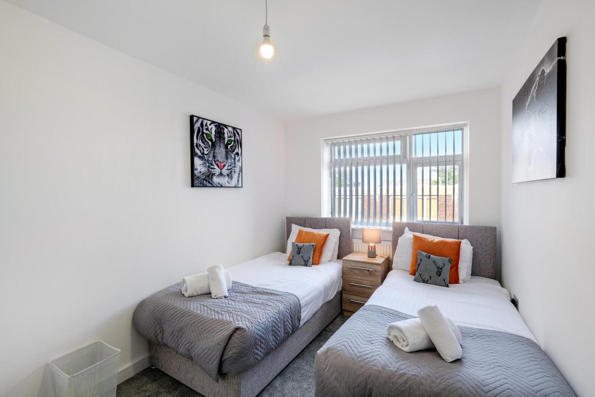 St Martins 2 Bedroom Apartments In Ruislip By 360 Stays Eksteriør billede