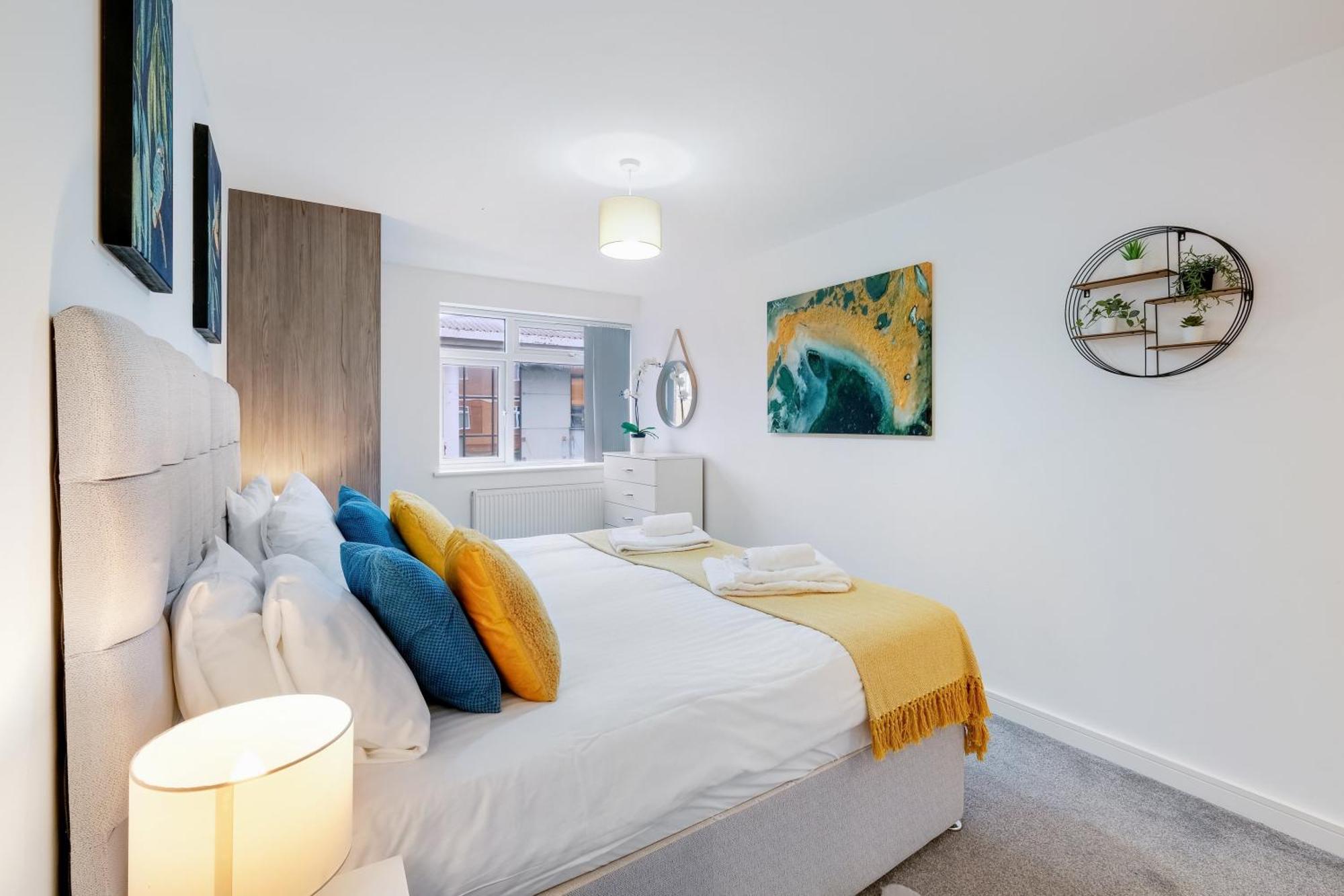 St Martins 2 Bedroom Apartments In Ruislip By 360 Stays Eksteriør billede