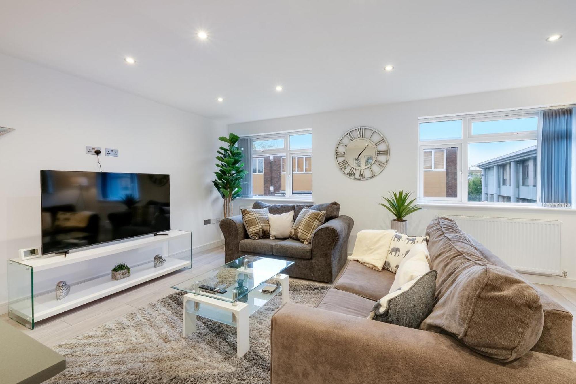 St Martins 2 Bedroom Apartments In Ruislip By 360 Stays Eksteriør billede